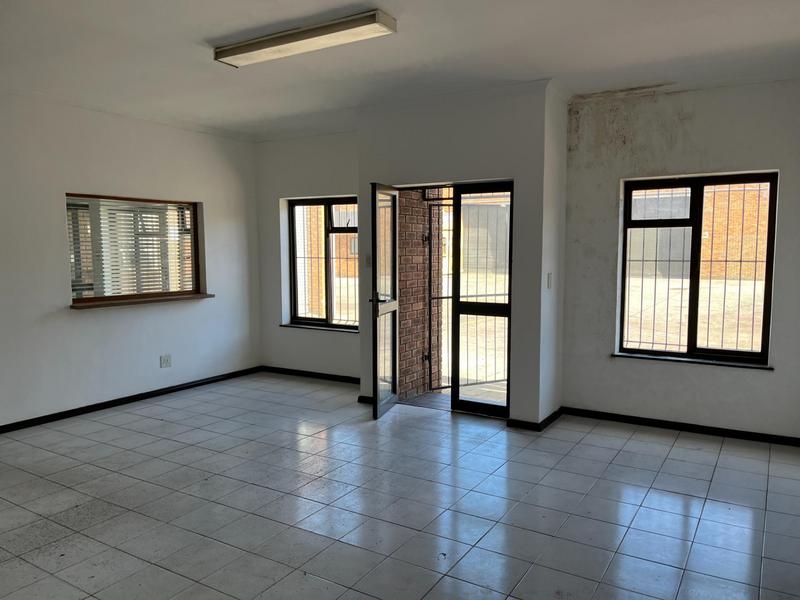To Let Commercial Property for Rent in Montague Gardens Western Cape